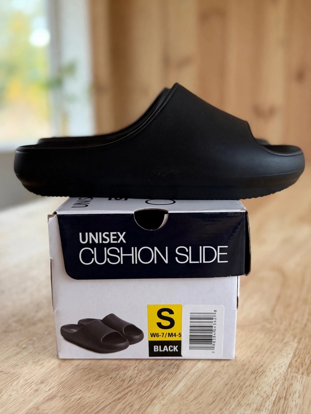 32 Degrees Black Unisex Cushion Slide